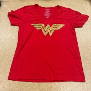DC Comics Wonder Woman Short Sleeve Shirt Women's Size Medium